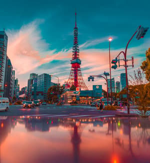 JPTYO Tokyo architectural photo of tower between buildings Jezael melgoza.jpg Photo